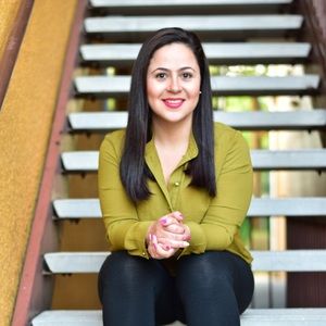 Meet your Posher, Paula